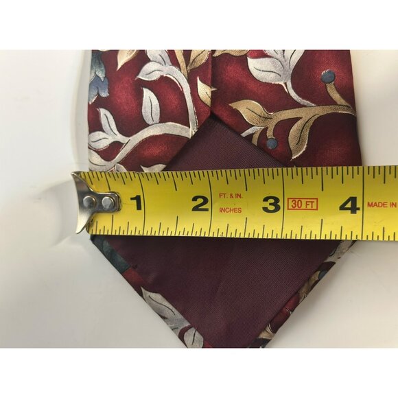 VTG 90s Van-Heusen 417 Silk Tie 4" Burgundy Floral Leaf Pattern Men Necktie READ - Picture 7 of 8